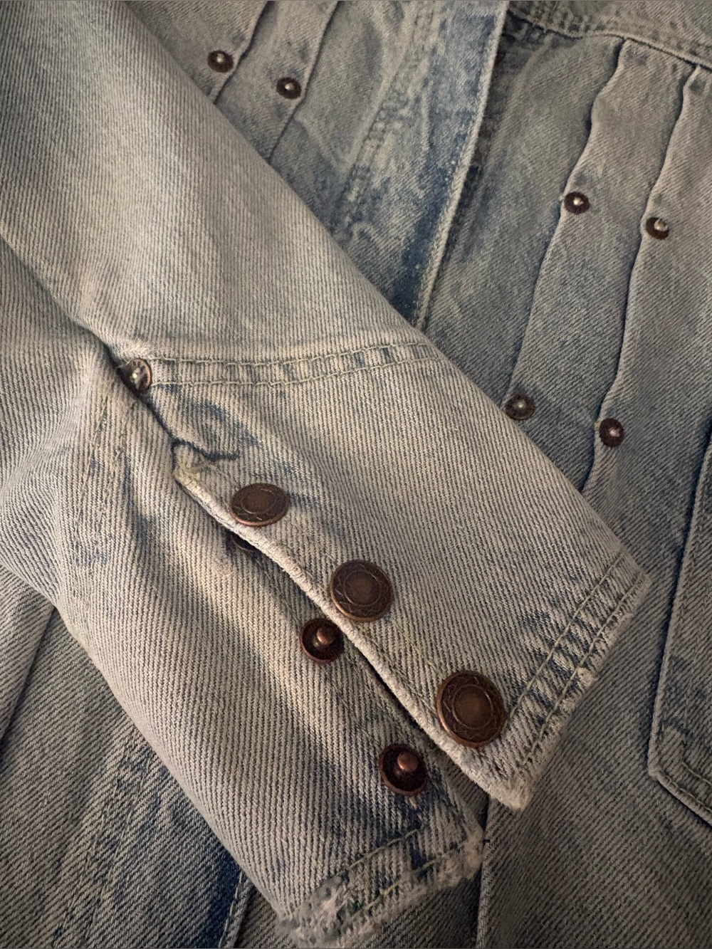Free People-Light Wash Distressed Denim Jacket - Chic Cropped Style - Picture 11 of 16